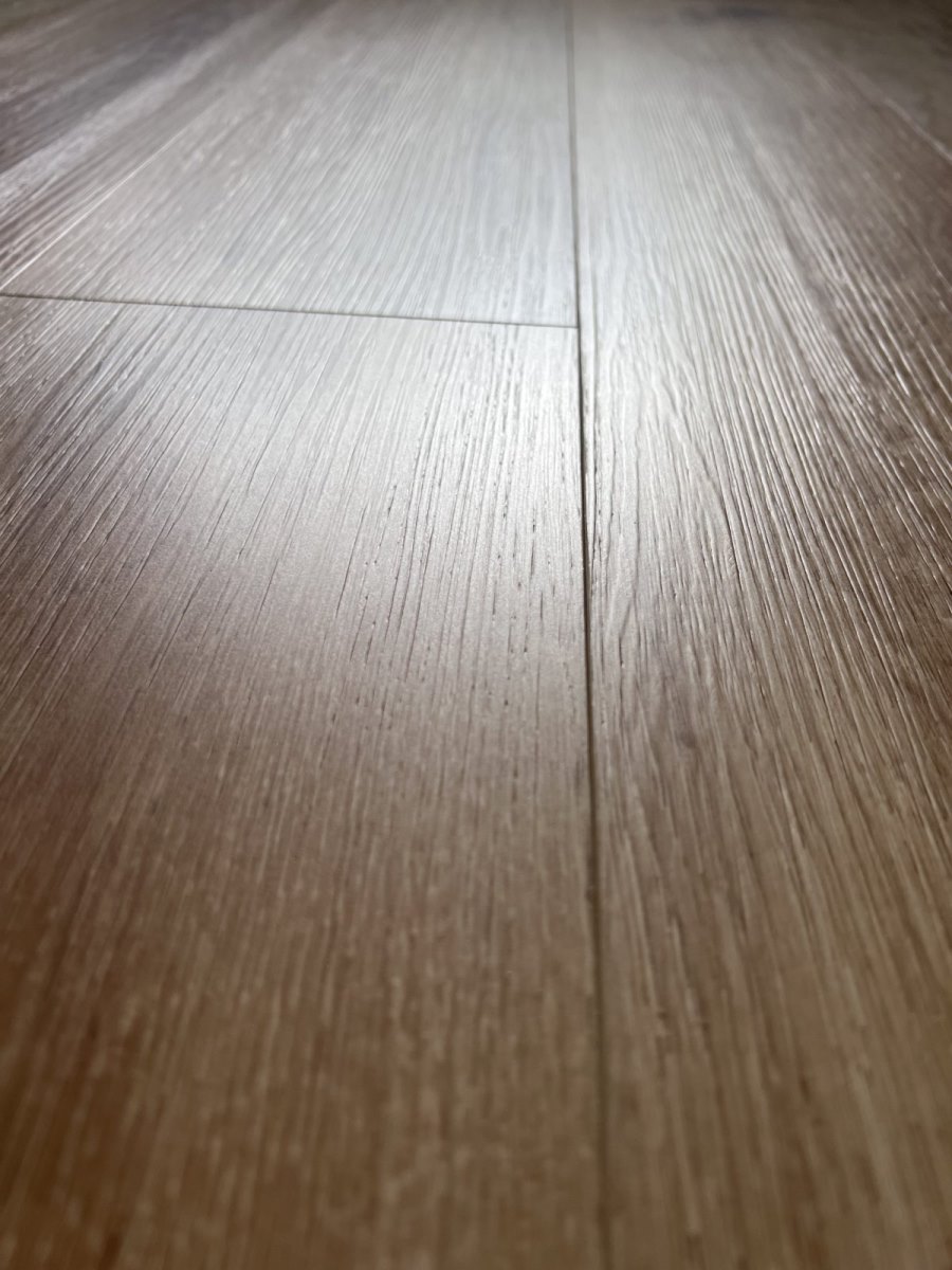 SPC ламинат "OneFloor" ЕСО 5011 (4V фаска) (1220*184*4 мм) — купить в Волгодонске