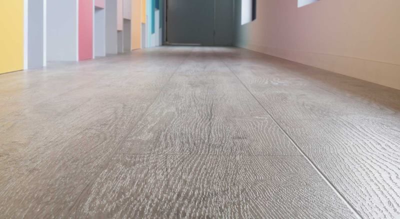 Линолеум бытовой "IVC" Woodlike Cousteau W06 (3м) — купить в Волгодонске