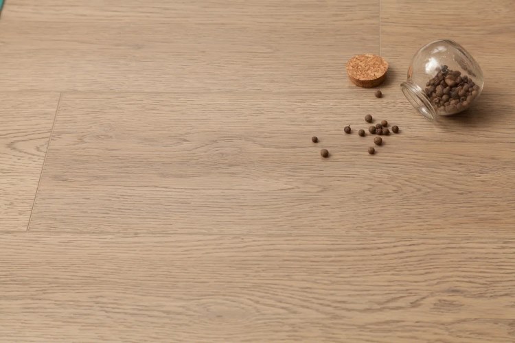 Плитка ПВХ "Bonkeel" Line 401 (1220*183*4 мм) — купить в Волгодонске