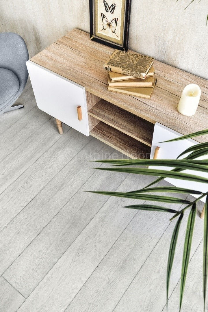 Замковая ПВХ плитка Зимний лес  (1220*183*6мм) — купить в Волгодонске