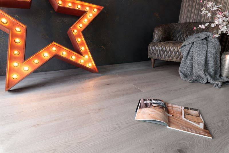 Замковая ПВХ плитка "Aquafloor" AF8022XXL (1800*228*8 мм) — купить в Волгодонске