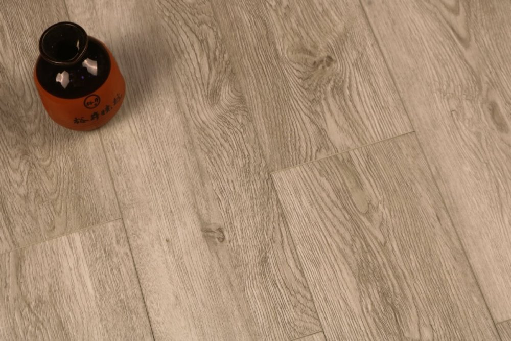 LVT плитка "Profield" Дуб Мадейра (915,4*152,4*2,5 мм) — купить в Волгодонске