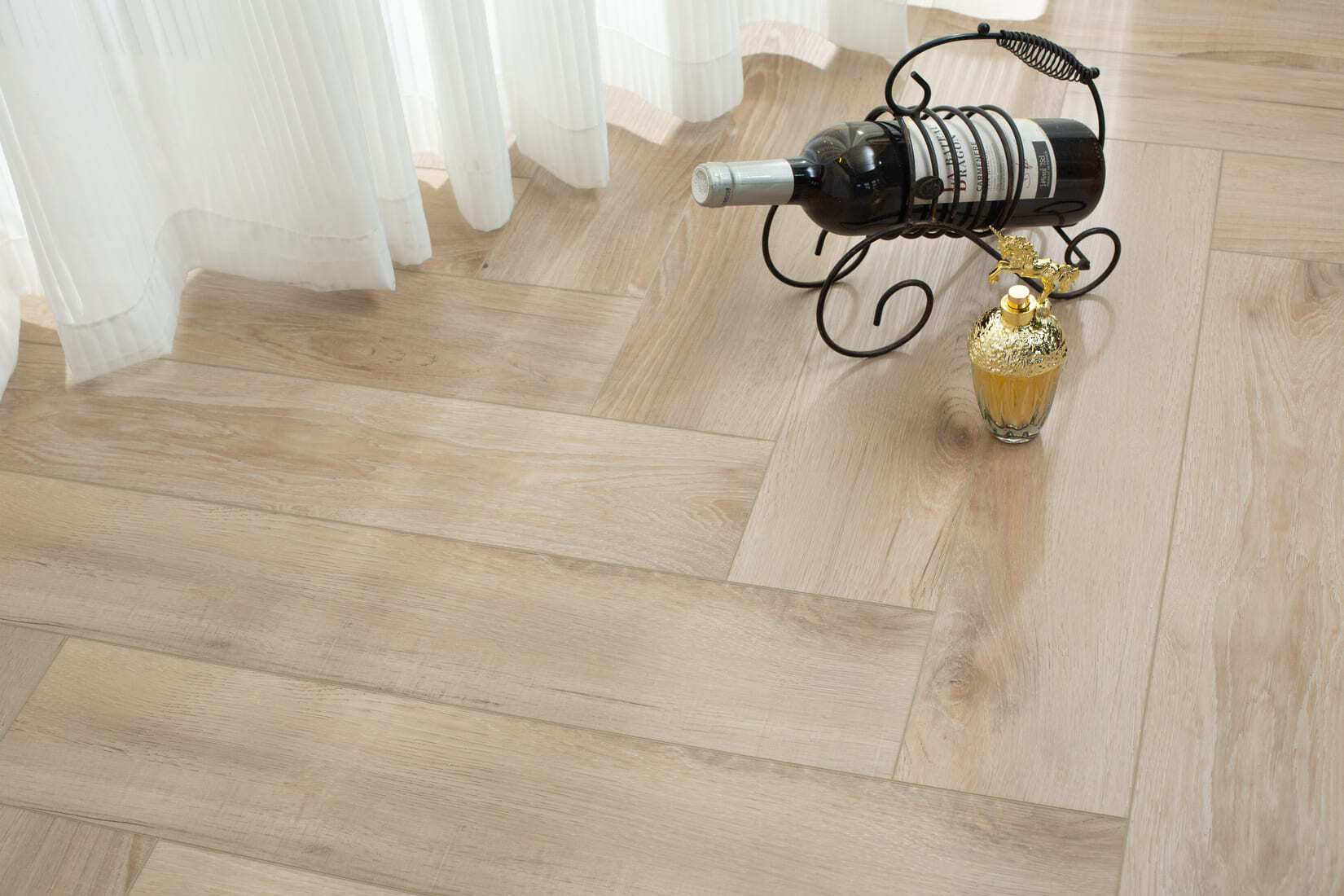 Плитка SPC "OneFloor" 3009 А,В  ЁЛКА (640*128*4 мм) — купить в Волгодонске