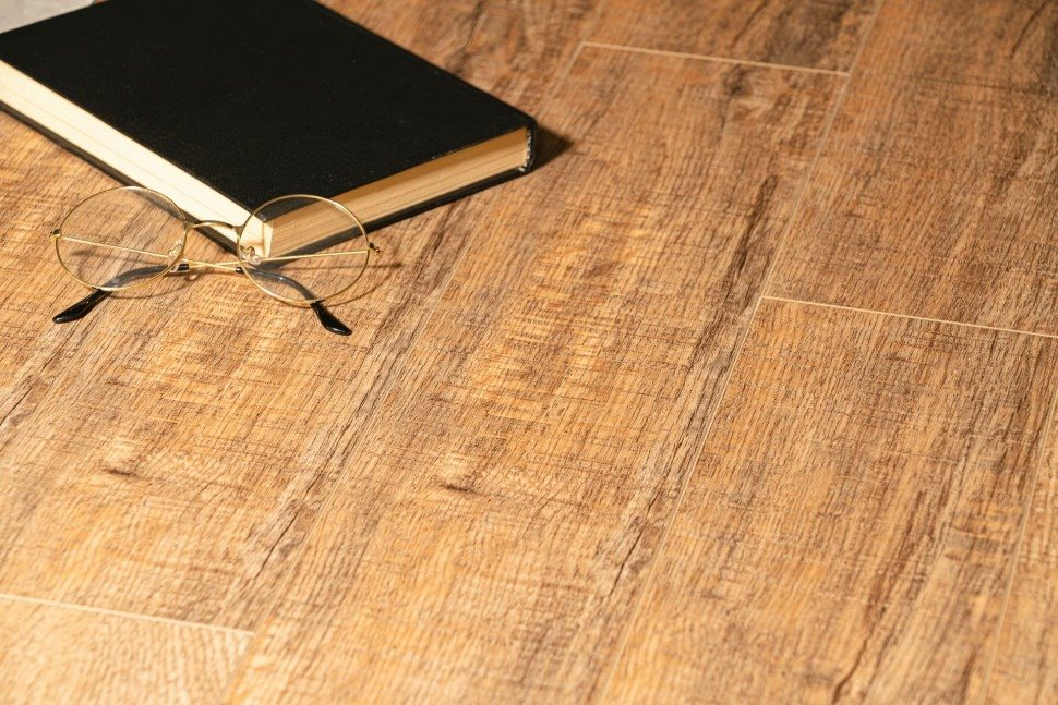 Виниловый ламинат "Bonkeel" Style Дуб Махо (1200*125*4 мм) — купить в Волгодонске