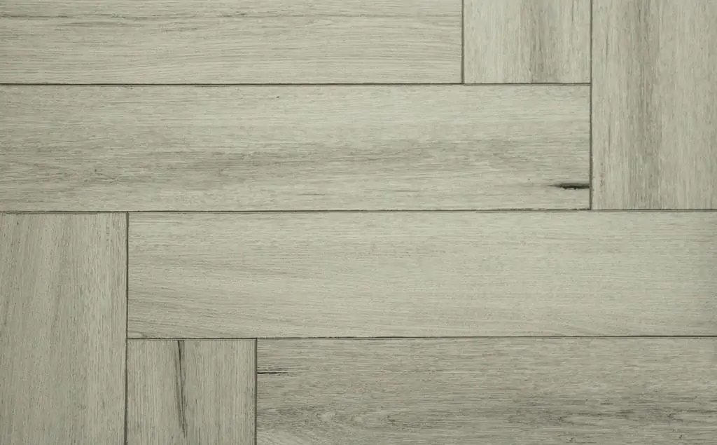 Виниловые полы "FirmFit" Herringbone Дуб серый CW-1361 (615*123*5 мм) — купить в Волгодонске