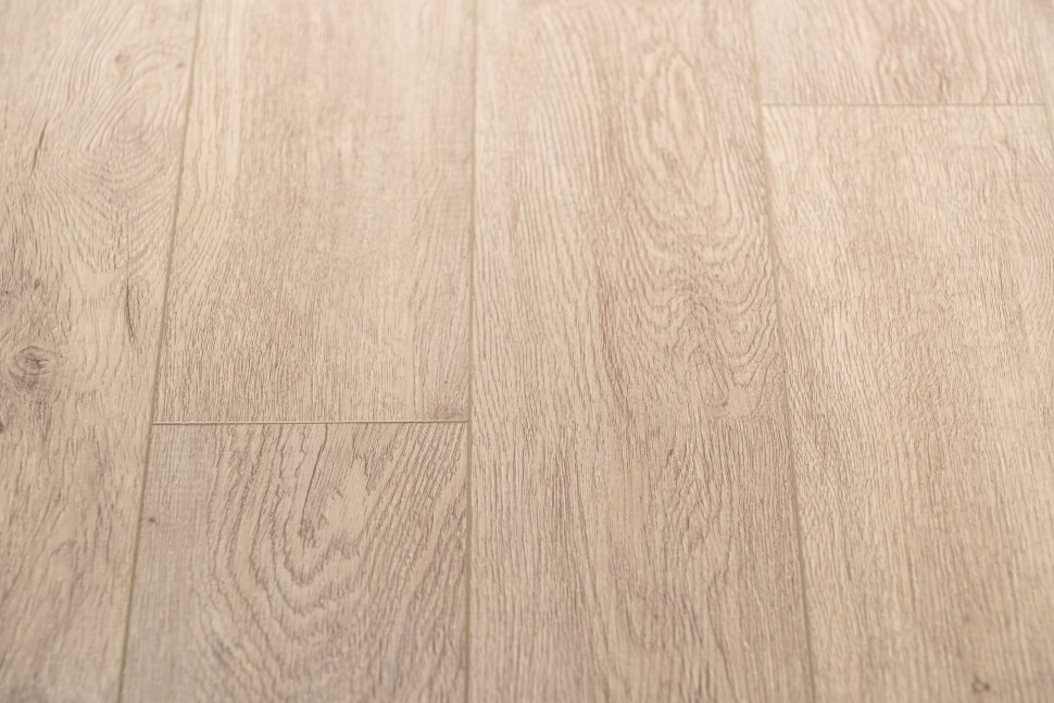 Виниловый ламинат "Bonkeel" Style Дуб Гарднер (1200*125*4 мм) — купить в Волгодонске