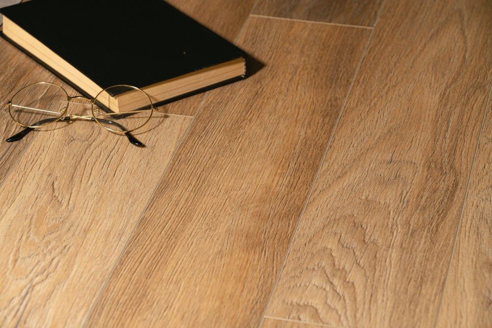 Виниловый ламинат "Bonkeel" Style Дуб Бонди (1200*125*4 мм) — купить в Волгодонске