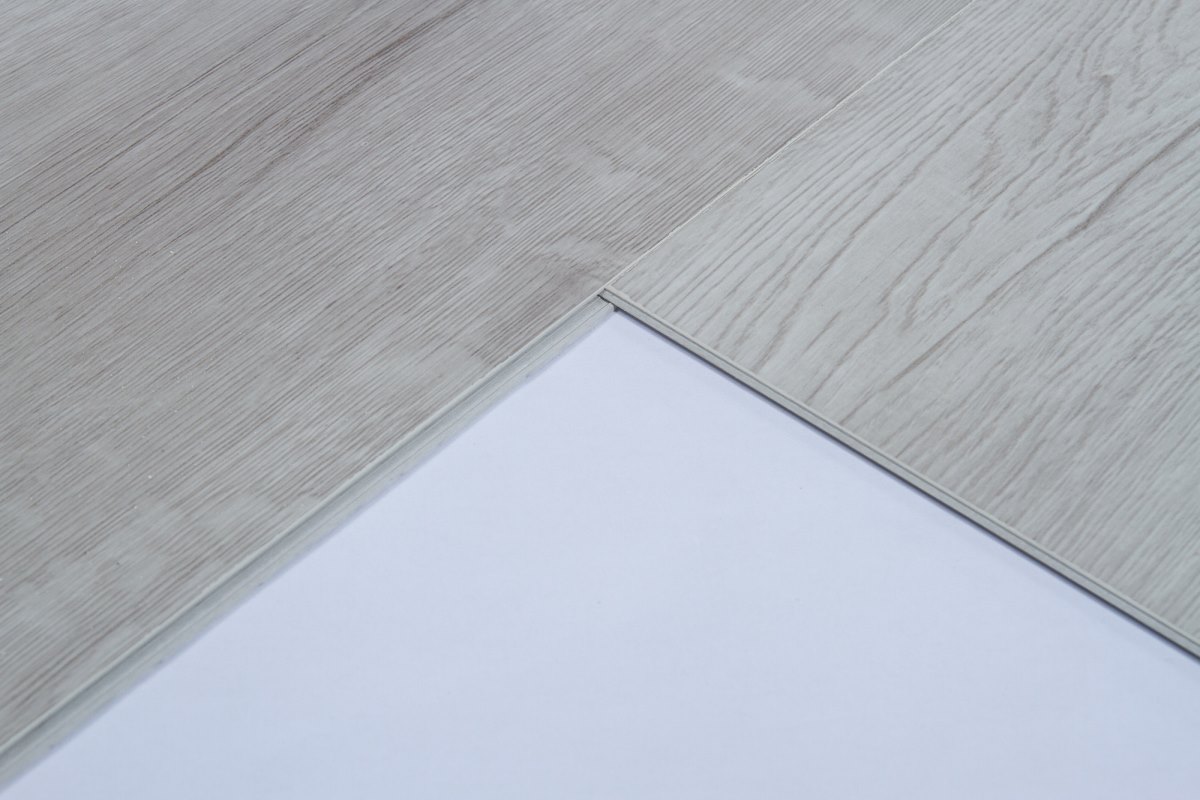 SPC ламинат "OneFloor" ЕСО 5050 (4V фаска) (1220*184*4 мм) — купить в Волгодонске