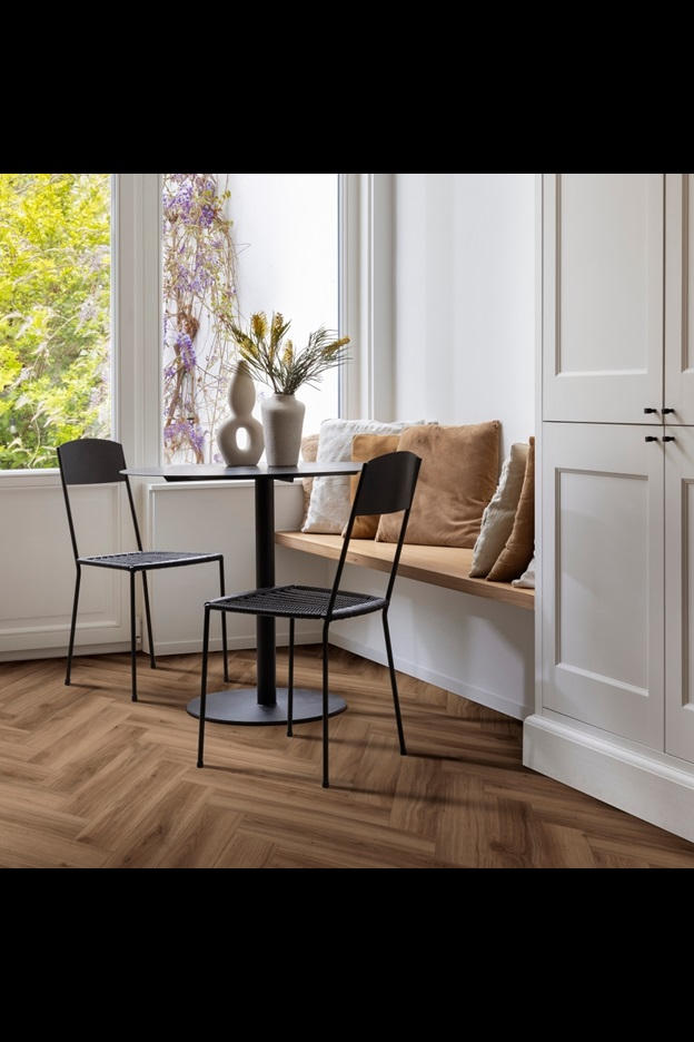 Замковая ПВХ плитка Classic Oak 24844 (630*126*6 мм) — купить в Волгодонске