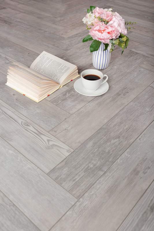 Замковая ПВХ плитка "Aberhof" Carmelita 1687 (615*123*5 мм) — купить в Волгодонске