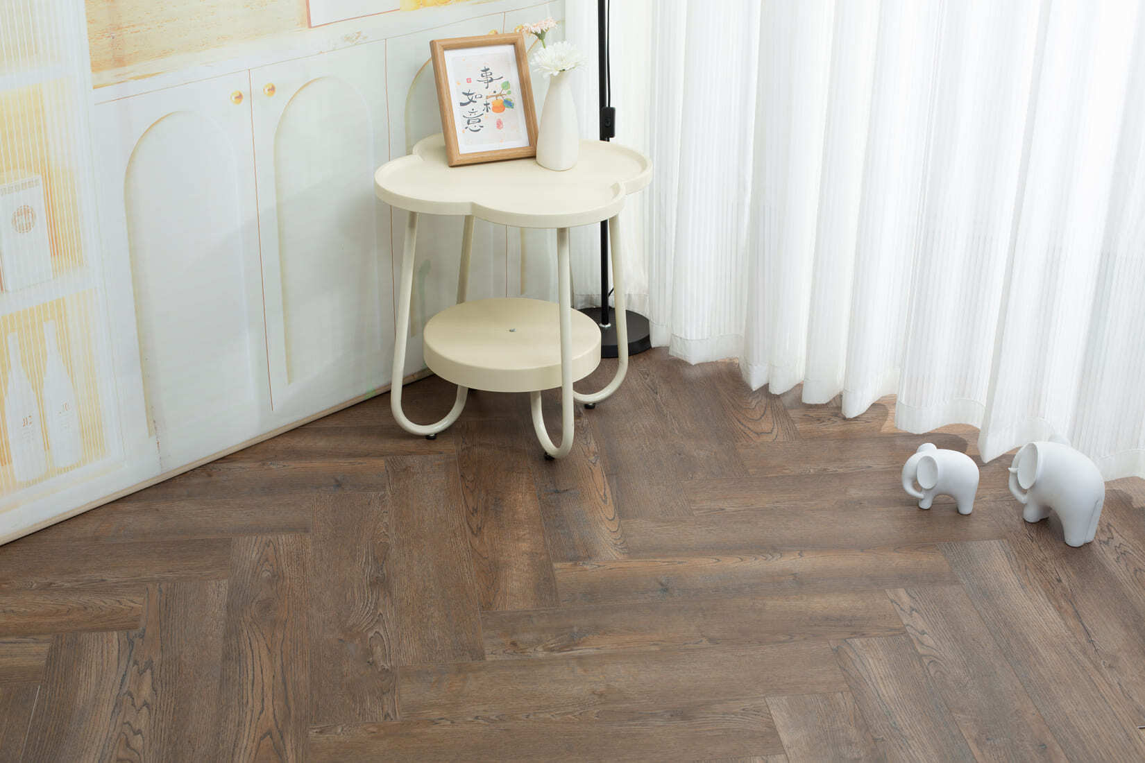 Плитка SPC "OneFloor" 3026 А,В  ЁЛКА (640*128*4 мм) — купить в Волгодонске