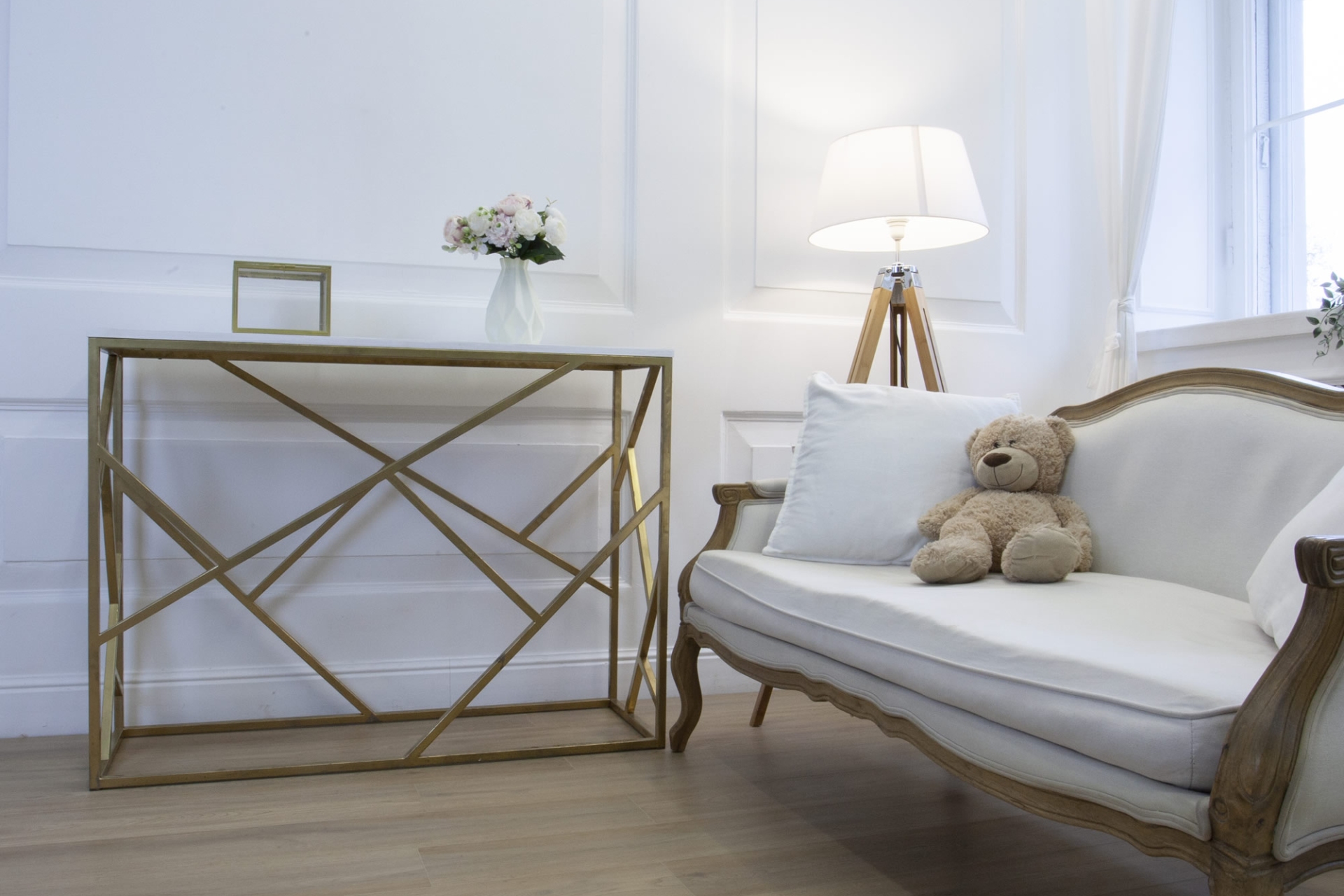 Усовершенствованная кварц-виниловая плитка «Damy Floor» Дуб Натуральный (1227*187*2,5 мм) — купить в Волгодонске