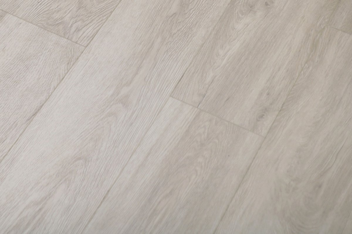 SPC ламинат "Profield" Дуб Кьявари (1220*184*4 мм) — купить в Волгодонске